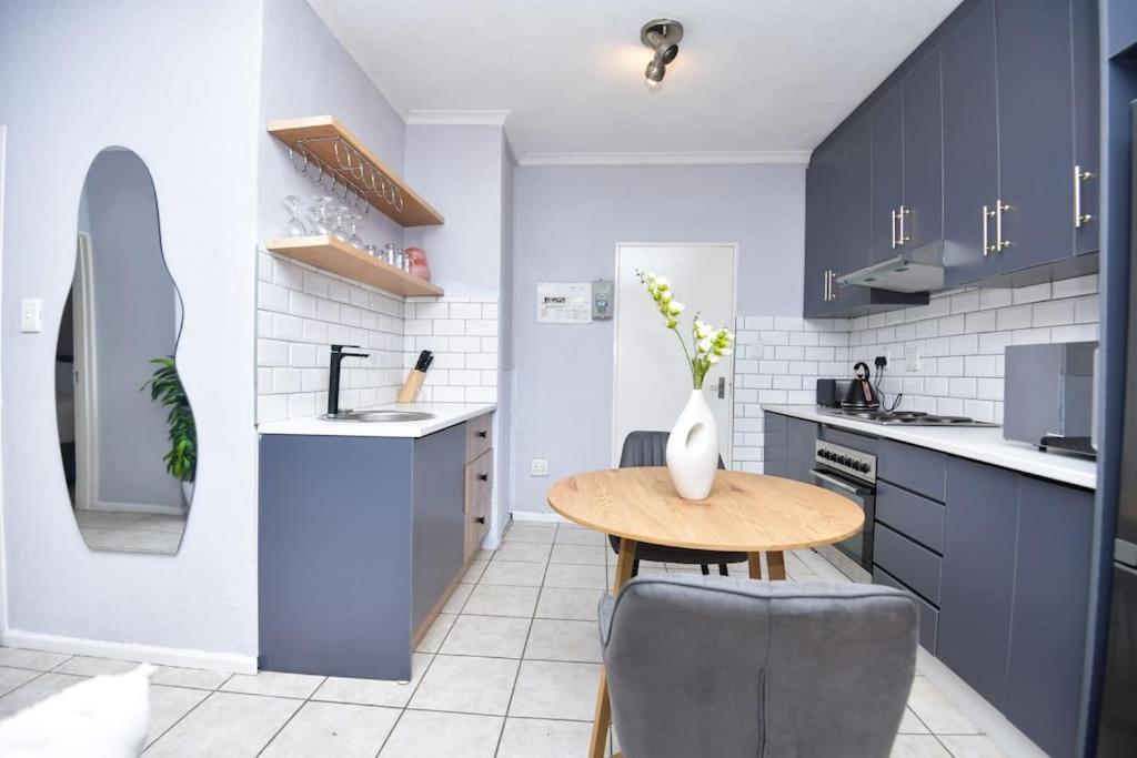 Comfy Hatfield Appartment Pretoria-Noord エクステリア 写真